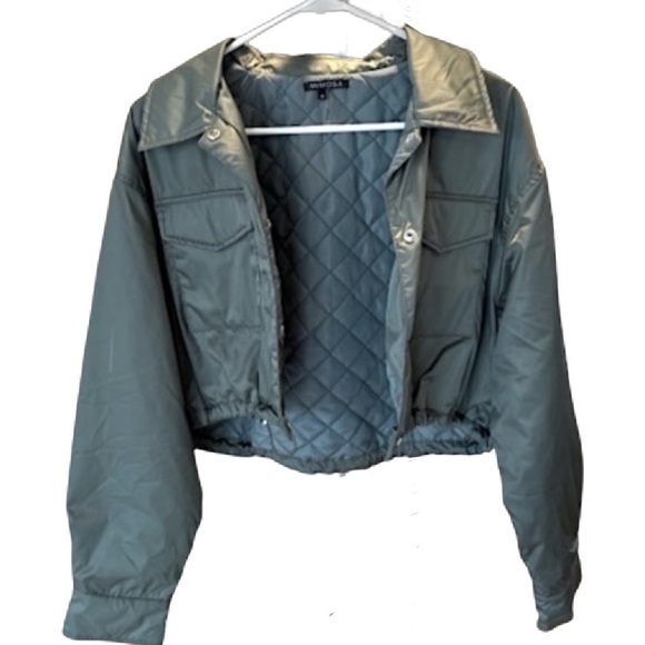 Jackets & Blazers - army green cropped puffer jacket